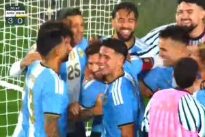 完美谢幕！梅西第71分钟点射破门，在国家队告别战一射两传造3球